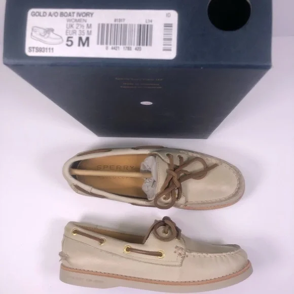 Sperry Top-Sider Gold Cup Ivory Boat Shoes - Picture 2 of 8